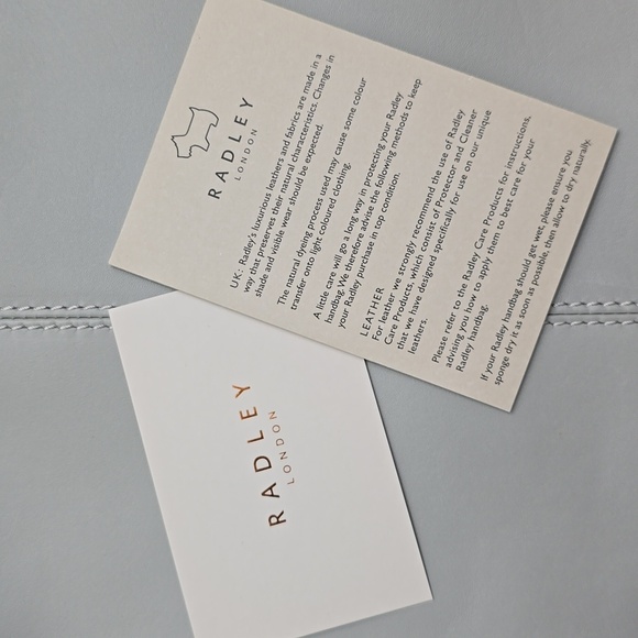 RADLEY London Crossbody Purse Gray Taupe Leather Zipper Pockets - Picture 4 of 10